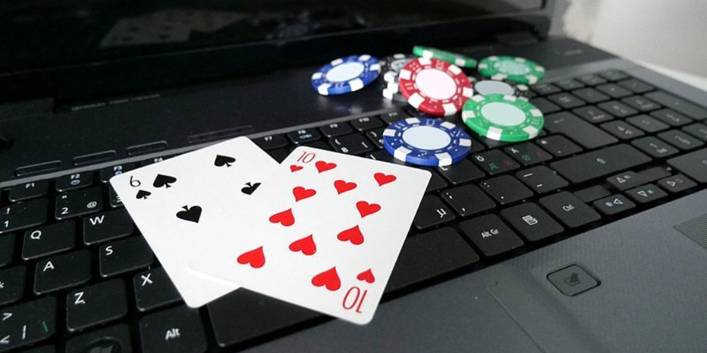 Video poker online